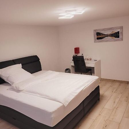 E&O Apartman Gilching Kültér fotó